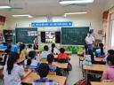 A. đọc sach2.jpg - 