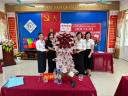 HPH tặng hoa.jpg - 